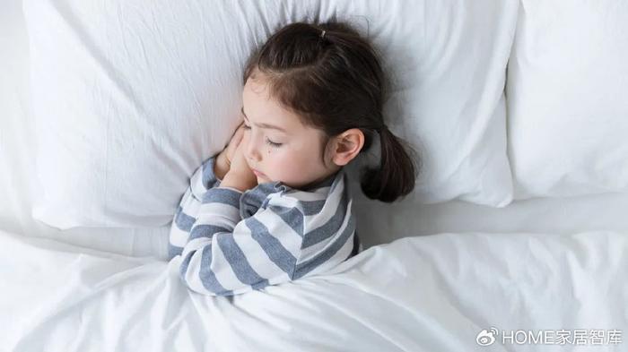 大自然床垫：不同人群床垫怎么选？挑选床垫收藏版，进来抄作业！